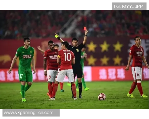 中超赛场惊现冷门里昂逆转马竞红牌事件引发全场热议
